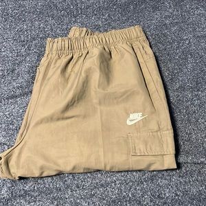Nike Cargo Pants